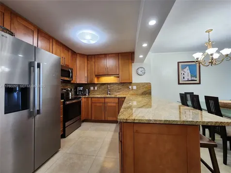 3725 S Ocean Drive Hollywood FL 33019