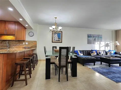 3725 S Ocean Drive Hollywood FL 33019