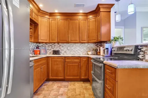 3 NE 26th Street Wilton Manors FL 33305
