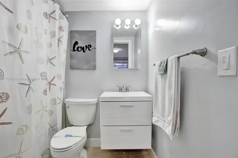 3 NE 26th Street Wilton Manors FL 33305