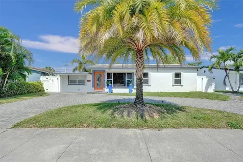 3 NE 26th Street Wilton Manors FL 33305