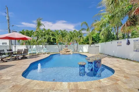 3 NE 26th Street Wilton Manors FL 33305
