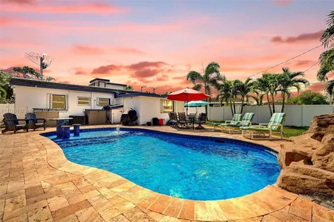 3 NE 26th Street Wilton Manors FL 33305