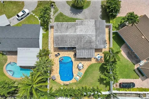 3 NE 26th Street Wilton Manors FL 33305
