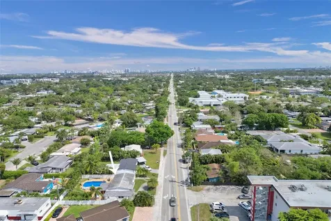 3 NE 26th Street Wilton Manors FL 33305