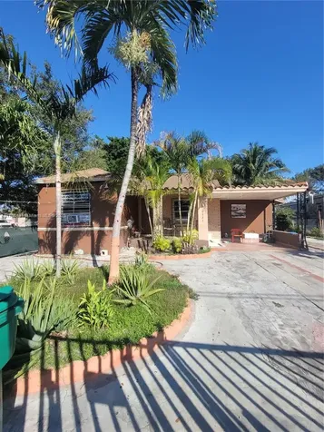 2931 NW 27th Street Miami FL 33142