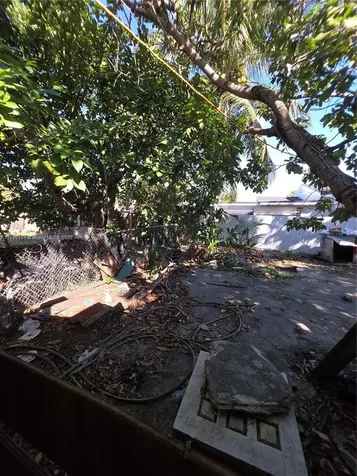 2931 NW 27th Street Miami FL 33142
