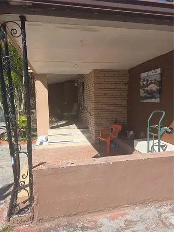 2931 NW 27th Street Miami FL 33142