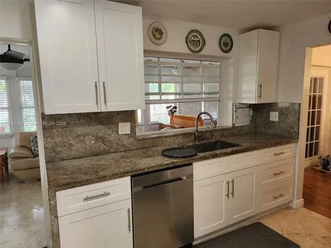 5001 NW 50th Street Tamarac FL 33319