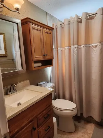 5001 NW 50th Street Tamarac FL 33319