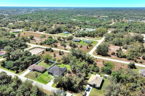 205 Ferdon Circle Port Charlotte FL 33954