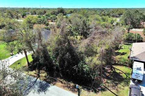 205 Ferdon Circle Port Charlotte FL 33954