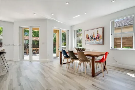 8527 NW 111th Court Doral FL 33178