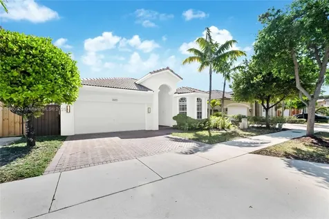 8527 NW 111th Court Doral FL 33178