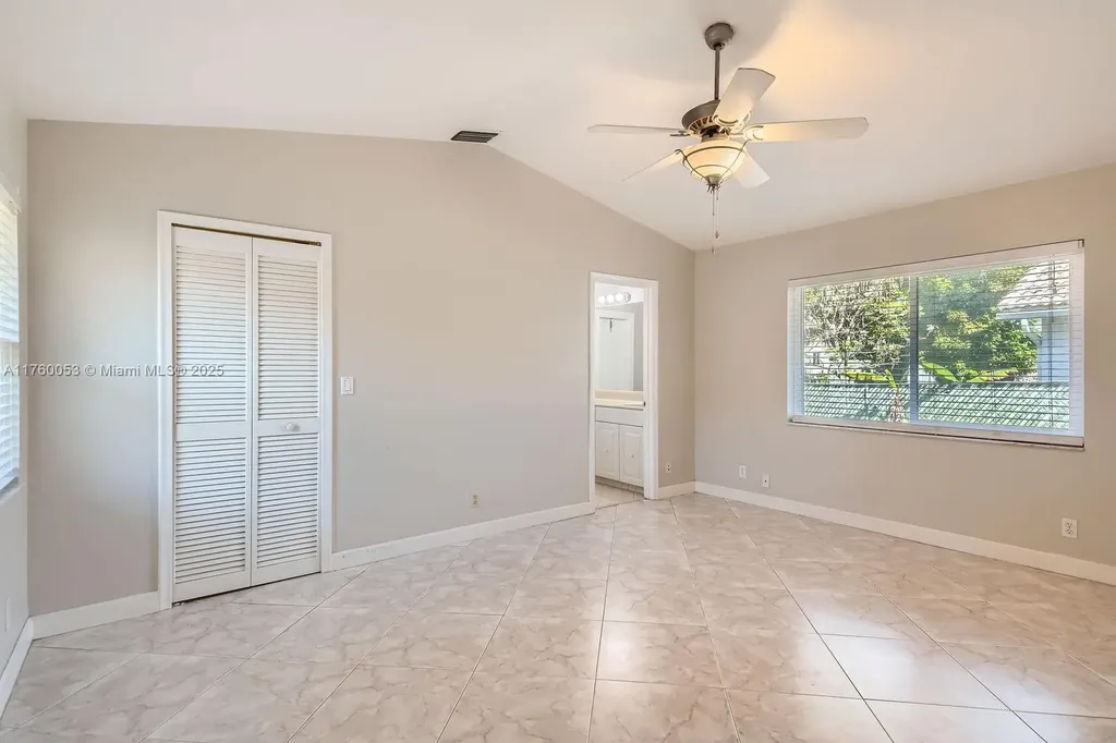 3040 NW 94th Avenue Coral Springs FL 33065