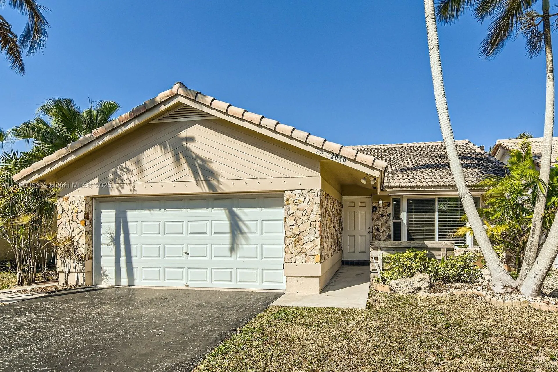 3040 NW 94th Avenue Coral Springs FL 33065