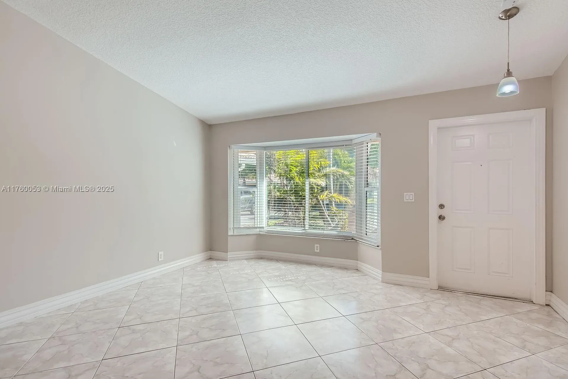 3040 NW 94th Avenue Coral Springs FL 33065