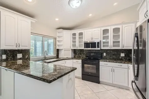3040 NW 94th Avenue Coral Springs FL 33065