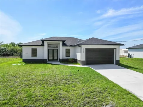 823 Frederick Reid Street E Lehigh Acres FL 33974