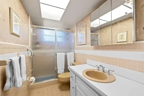3641 Thomas Street Hollywood FL 33021