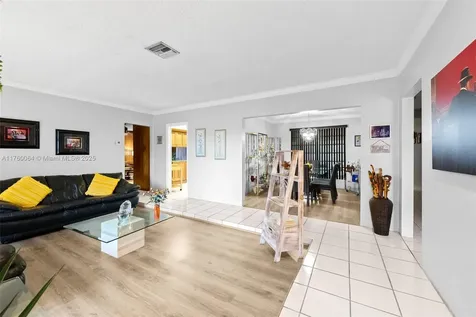 3641 Thomas Street Hollywood FL 33021