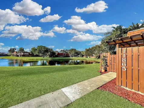 11865 SW 13th Court Davie FL 33325