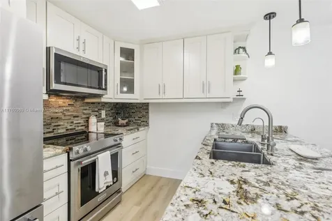 11865 SW 13th Court Davie FL 33325