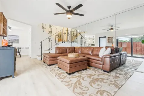 11865 SW 13th Court Davie FL 33325