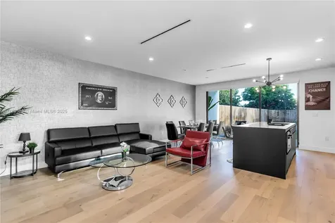 3176 SW 23rd Terrace Miami FL 33145