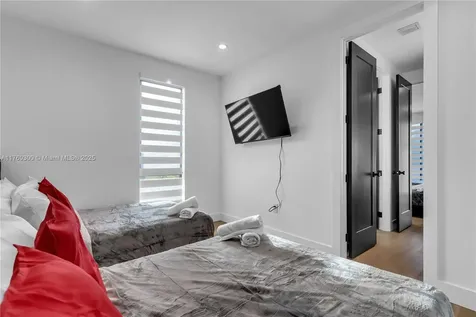 3176 SW 23rd Terrace Miami FL 33145