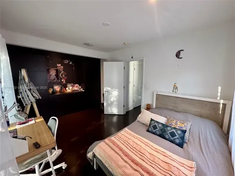 7020 NE 5th Avenue Miami FL 33138