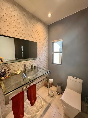 7020 NE 5th Avenue Miami FL 33138