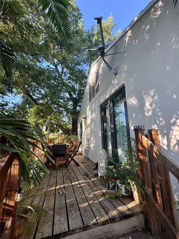 7020 NE 5th Avenue Miami FL 33138