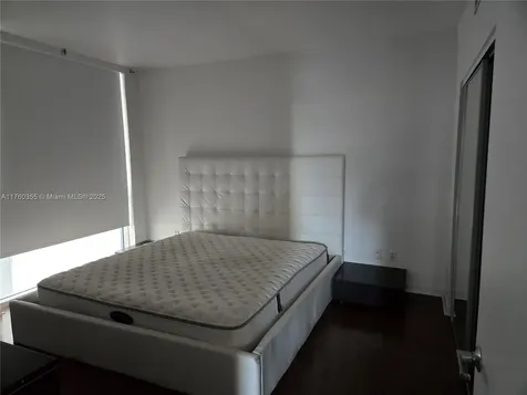 325 S Biscayne Boulevard Miami FL 33131