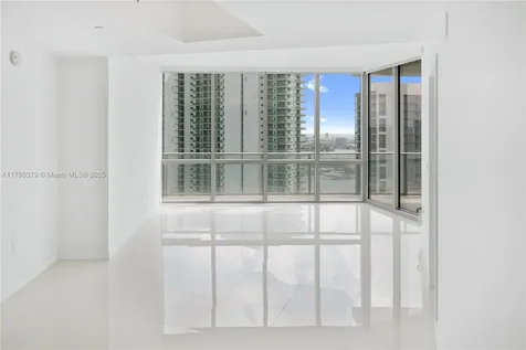 851 NE 1st Avenue Miami FL 33132
