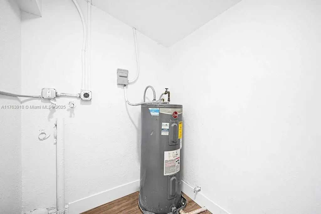 3056 NW 20th Street Fort Lauderdale FL 33311