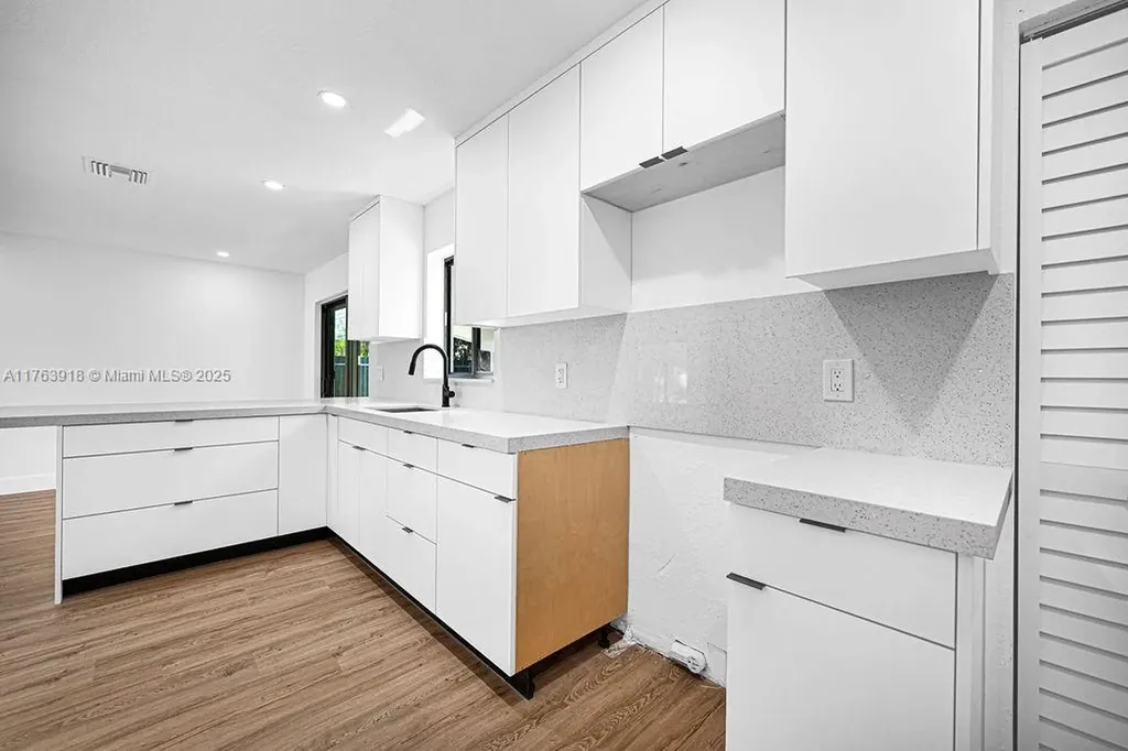 3056 NW 20th Street Fort Lauderdale FL 33311