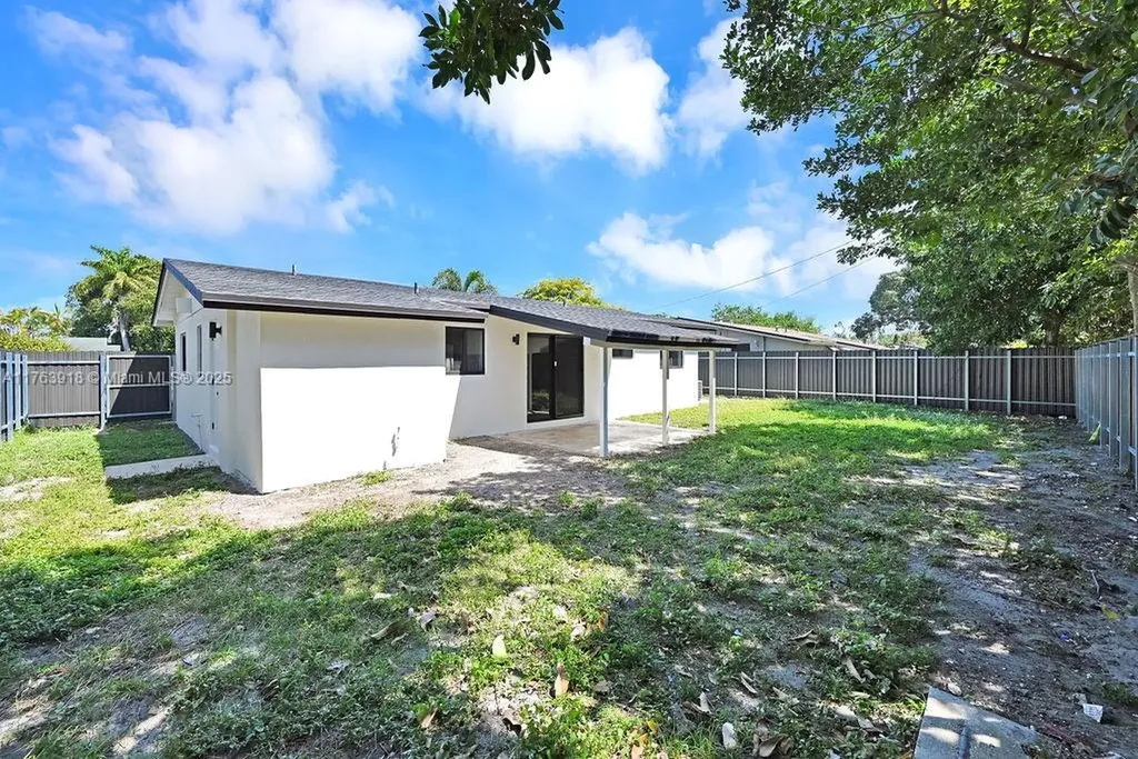3056 NW 20th Street Fort Lauderdale FL 33311