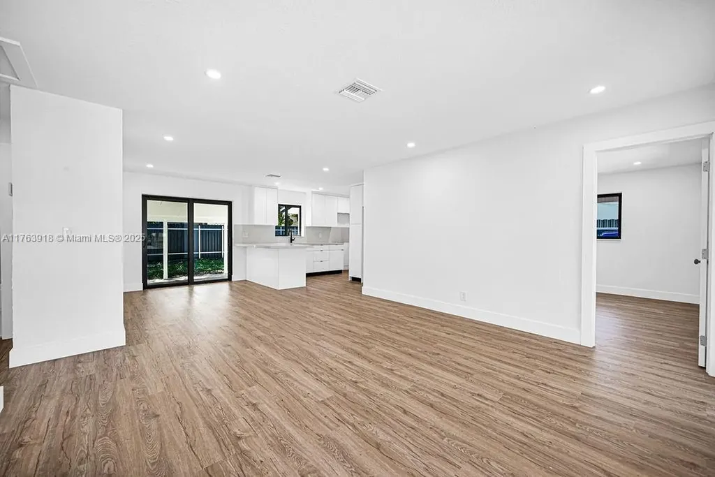 3056 NW 20th Street Fort Lauderdale FL 33311