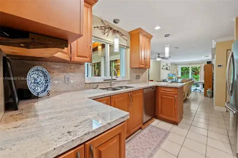 11240 SW 114th Court Miami FL 33176