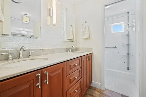 11240 SW 114th Court Miami FL 33176