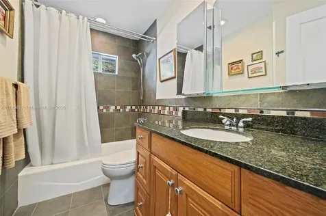 11240 SW 114th Court Miami FL 33176