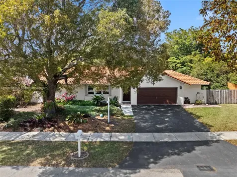 11240 SW 114th Court Miami FL 33176