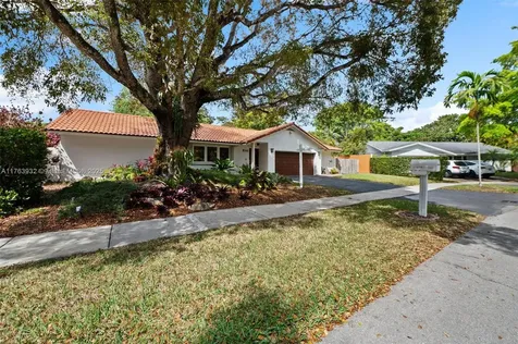 11240 SW 114th Court Miami FL 33176