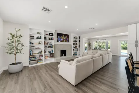 18451 SW 84th Court Cutler Bay FL 33157