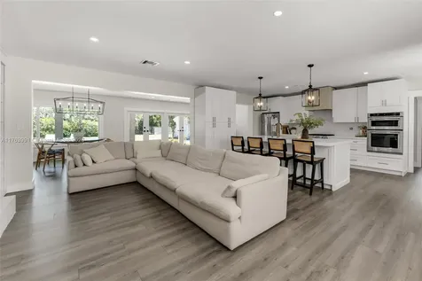 18451 SW 84th Court Cutler Bay FL 33157