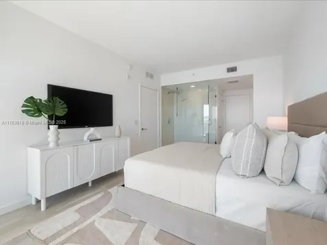 460 NE 28th Street Miami FL 33137