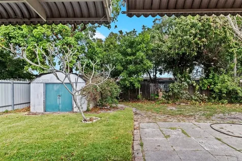 8131 NW 12th Street Pembroke Pines FL 33024