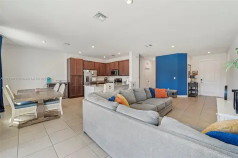 10850 SW 235th Lane Homestead FL 33032