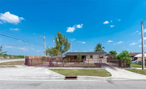 4631 NW 207th Drive Miami Gardens FL 33055